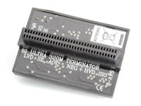 SCSI LVD терминатор 320MB/s, DB68 Female, вътрешен